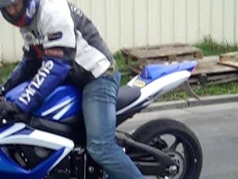 gsxr 750 k7