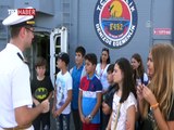 Askeri gemiler kapılarını çocuklara açtı