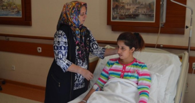 Burun Ameliyatında Kalbi Duran Genç Kız, 25 Dakika Sonra Hayata Döndürüldü