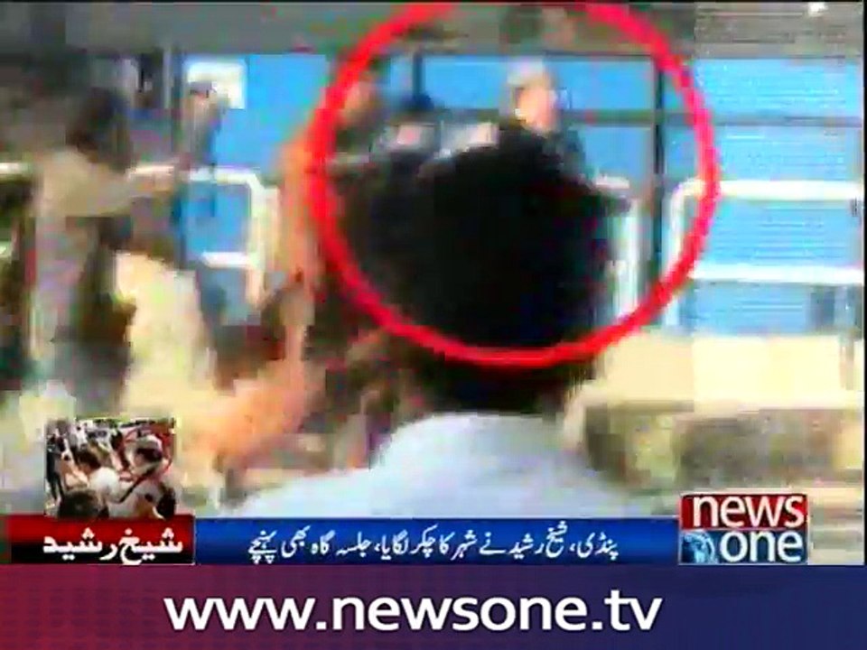 Sheikh Rasheed defies ban, reaches Committee Chowk