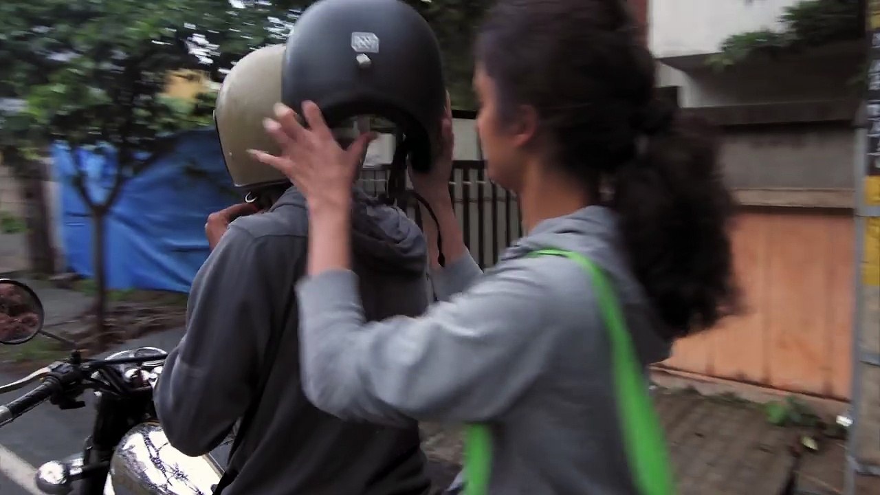 Neeye - A tamil musical dance video | Phani Kalyan | Gomtesh Upadhye