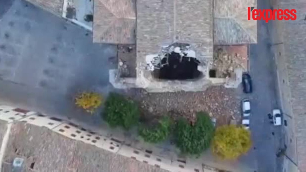 Italie: un drone survole les bâtiments dévastés par le séisme