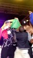 Booba brutalise un jeune fan lors de son concert à Dakar