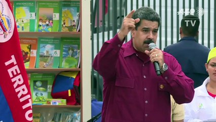 Maduro amenaza con cárcel a opositores si le abren juicio