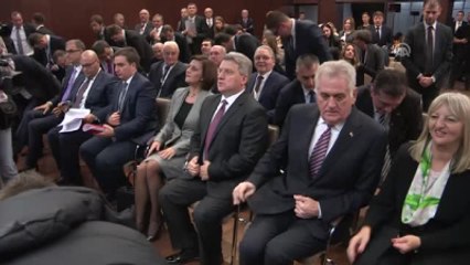 Makedonya Cumhurbaşkanı Ivanov, Sırbistan-Makedonya Iş Forumu'na Katıldı