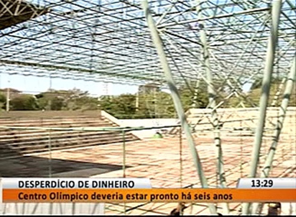 DESPERDÍCIO DE DINHEIRO