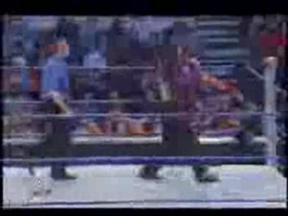 WWE Smackdown - Rey Mysterio vs Akio