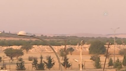 Cerablus'taki Daeş ve Menbiç'teki Pyd Güçlerine Topçu Ateşi