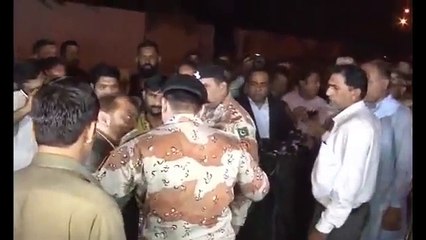 Mobile Video Of Farooq Sattar Live Moments When He MissBehave With Rangers And Got Arrested