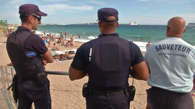 Interdiction du burkini à Cannes et Mandelieu