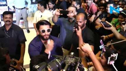 OMG! When Ranveer Singh gave run to secuirty guards
