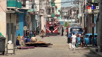 Incendio en Centro Habana deja perdidas materiales.