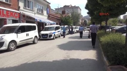 Eskişehir Kapıyı Çalıp, Tabanca Tehdidi ile Gasp Yapan Şüpheli Yakalandı