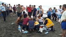 Denizde Kaybolan Çocuğu Ararken, Boğularak Hayatını Kaybetti