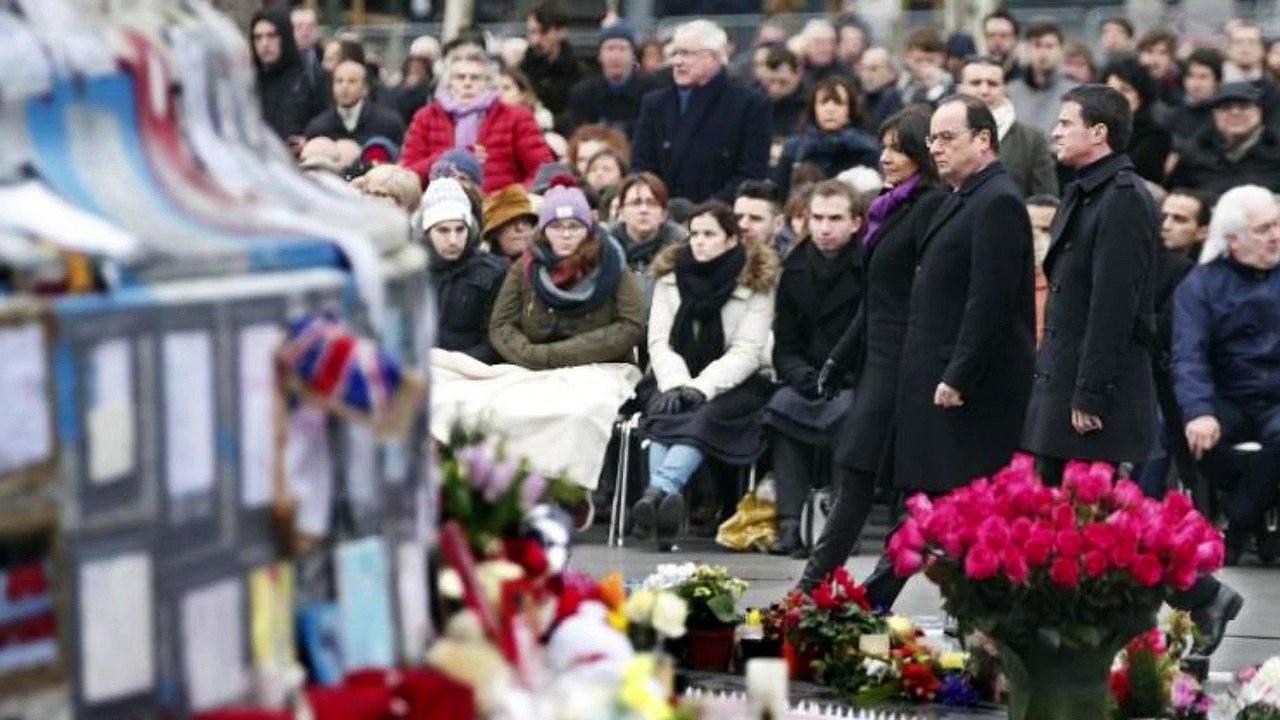 François Hollande à la recherche du numéro de Marine Le Pen