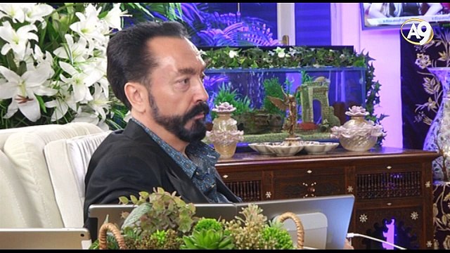 ‘Münafığın Derin Karanlığı’ kitabının devamlı okunması münafığı çok sıkar.