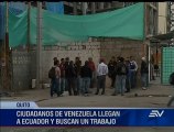 Muchos venezolanos buscan empleo en obra gubernamental de Quito