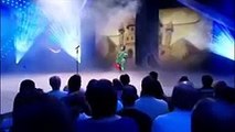 The Funniest Magic Trick Ever - Piff the Magic Dragon