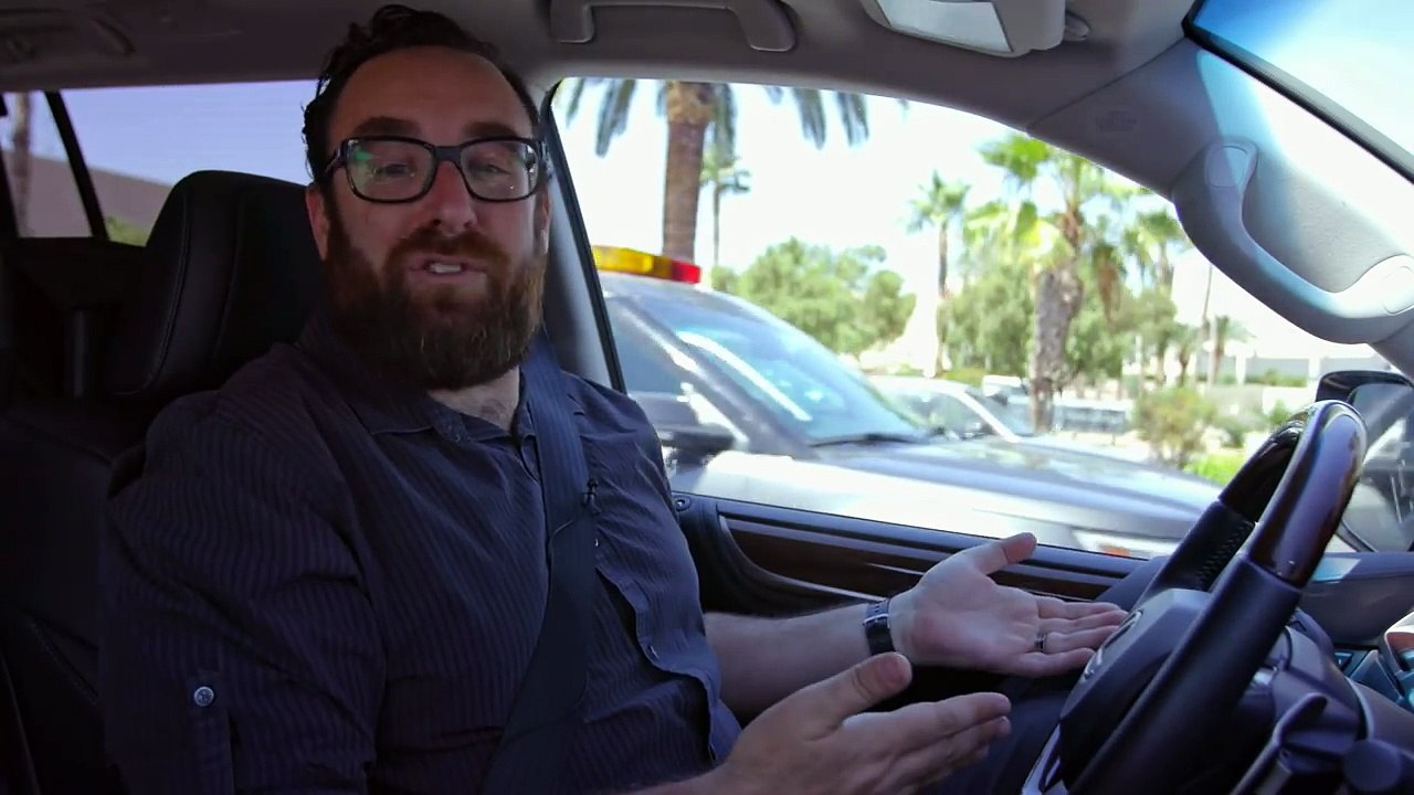 2016 Lexus LX 570- Just How Good Is The Most Expensive Lexus - Ignition Ep. 158_4