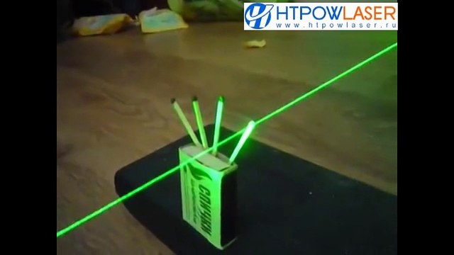 Мощная лазерная указка 303-сильная горючая эффективность