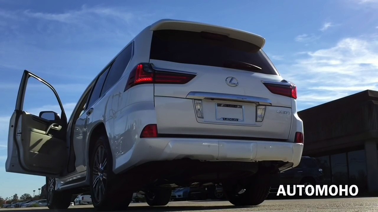 COMPARISON- 2017 Mercedes Benz GLS Class vs Lexus LX 570 Full Review_15
