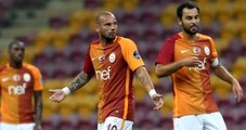 Galatasaray'da Riekerink ve Yöneticiler Futbolculara Tepki Gösterdi