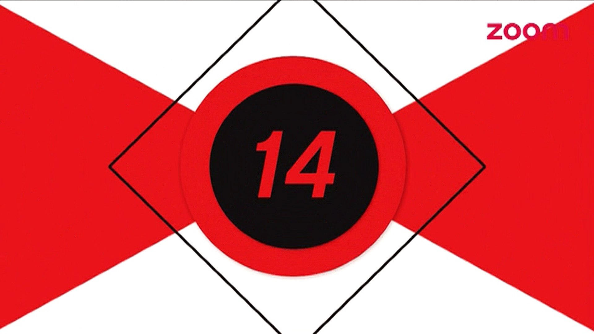 ⁣Priyanka Chopra Puts On Her Kala Chashma To Celebrate 10 Million Followers On Instagram-Bollywood Ne