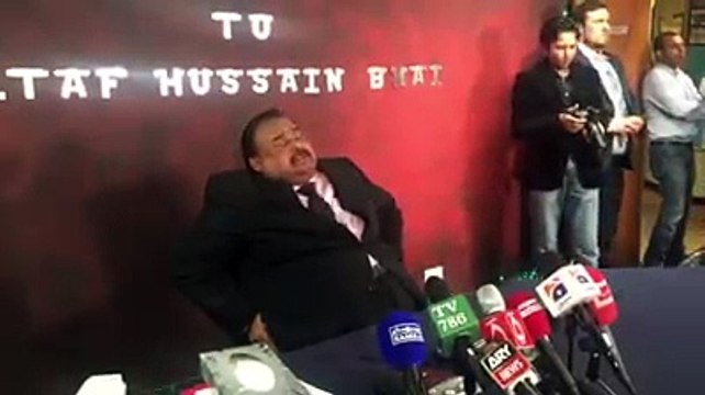 Altaf Hussain is Giving Orders to His Workers to Attack