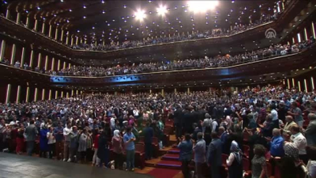 Cumhurbaşkanı Erdoğan: "(Fırat Kalkanı Operasyonu) Onlara Ben Buradan Sesleniyorum, Siz Ne...