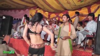 hot punjabi dance ............. sexy girl