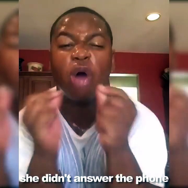 Ce mec est vraiment énervé d'être rentré à pied de l'école... LOL