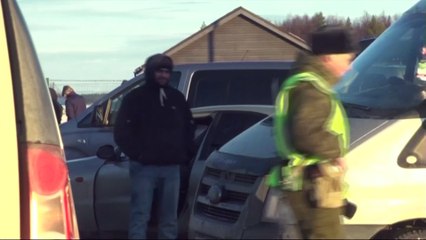 To deter refugees, Norway readies fence on ex-Cold War border