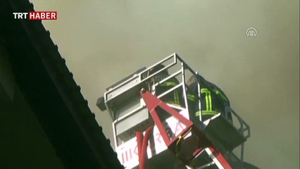 7 katlı apartmanın çatısında yangın