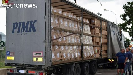 Avrupa'ya ulaşmak için tırın altında yüzlerce km yol gitti