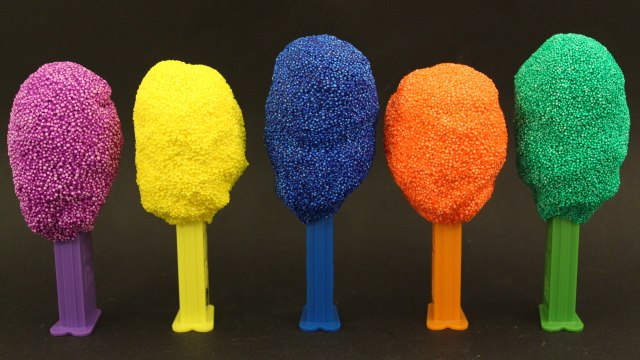 Foam Clay PEZ Candy Dispensers Surprise Learn Colours Hello Kitty Superman Angry Birds Kung Fu Panda Superman