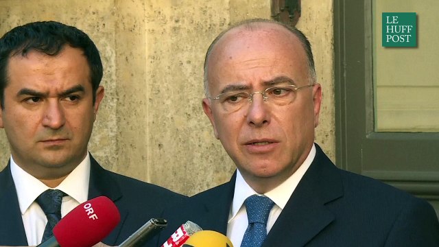 Cazeneuve : les arrêtés anti-burkini ne doivent pas conduire à des stigmatisations