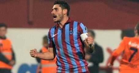 Trabzonspor, Özer Hurmacının Sözleşmesini Tek Taraflı Feshetti