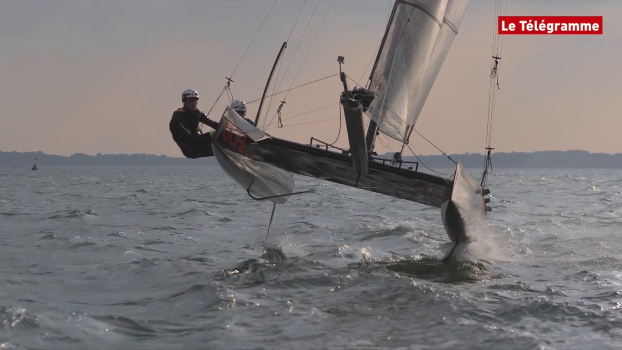 Catamaran volant. Des sensations foils