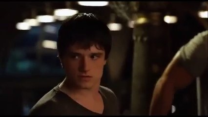 Journey 2 The Mysterious Island kiss