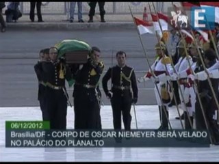Corpo de Niemeyer é velado em Brasília