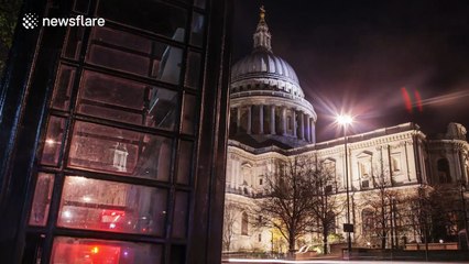 Beautiful time-lapse of London streets at night