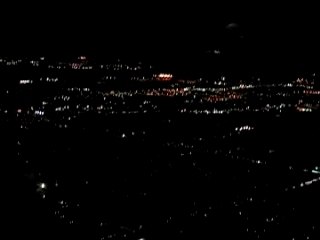 vol de nuit au dessu de Montréal