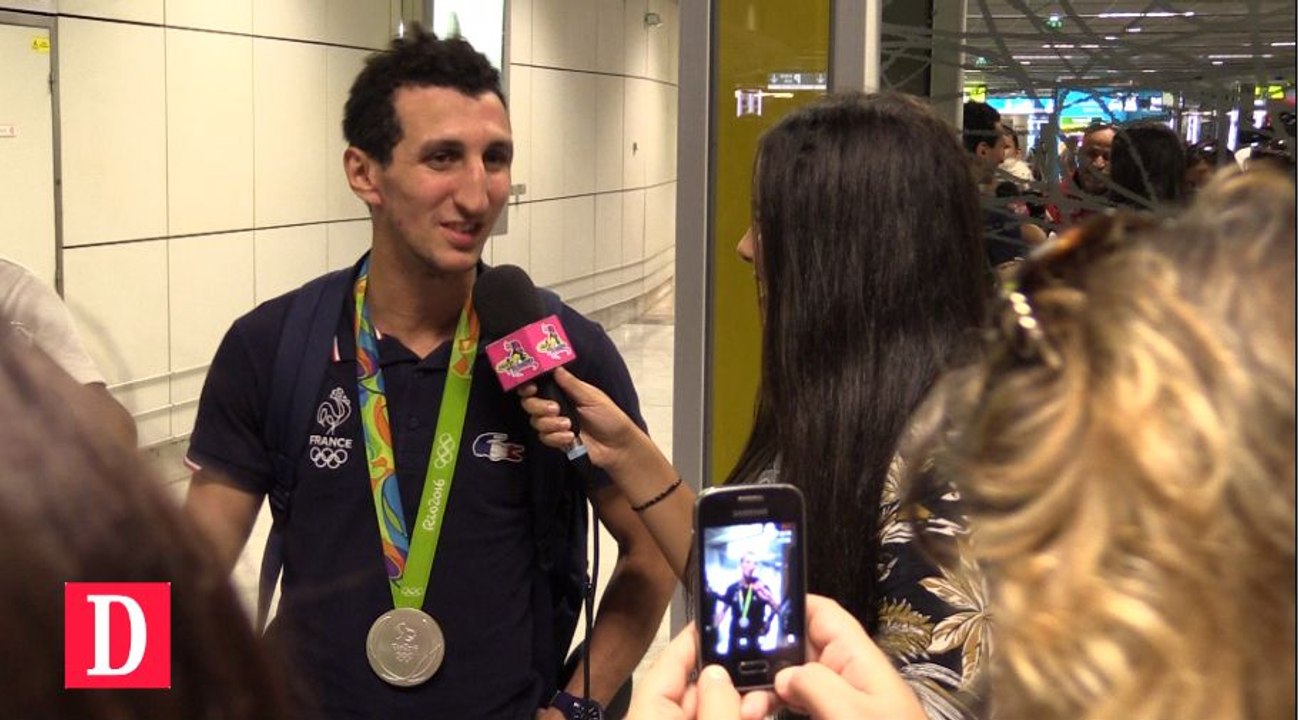 La vidéo buzz de la semaine : le retour triomphal de Sofiane Oumiha