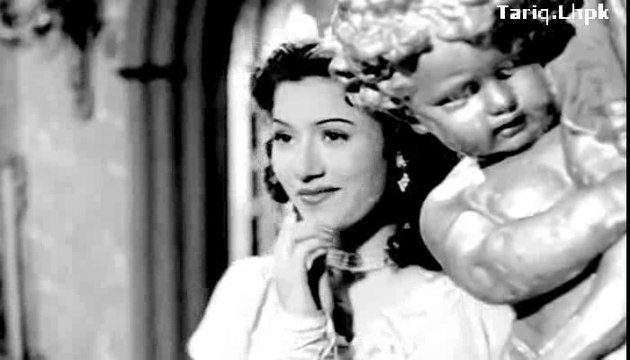 Unse pyar hogya dil mera khoo gaya dil unka khoo gya dil dil se mil gya=1951