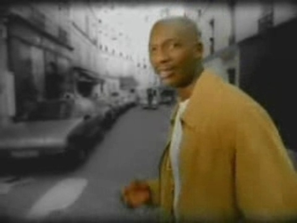 Singuila - Avance En Chantant  mpeg 18,6 МБ