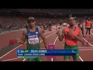 Felipe Gomes London gold