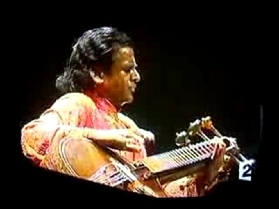 Raghunath Manet - FR2 - Bharata Natyam