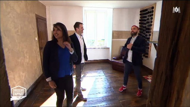 La réaction des clients surprend Stéphane Plaza dans Chasseurs d'appart - Regardez