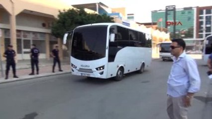 Mersin' de 25 Polis Adliyeye Sevk Edildi