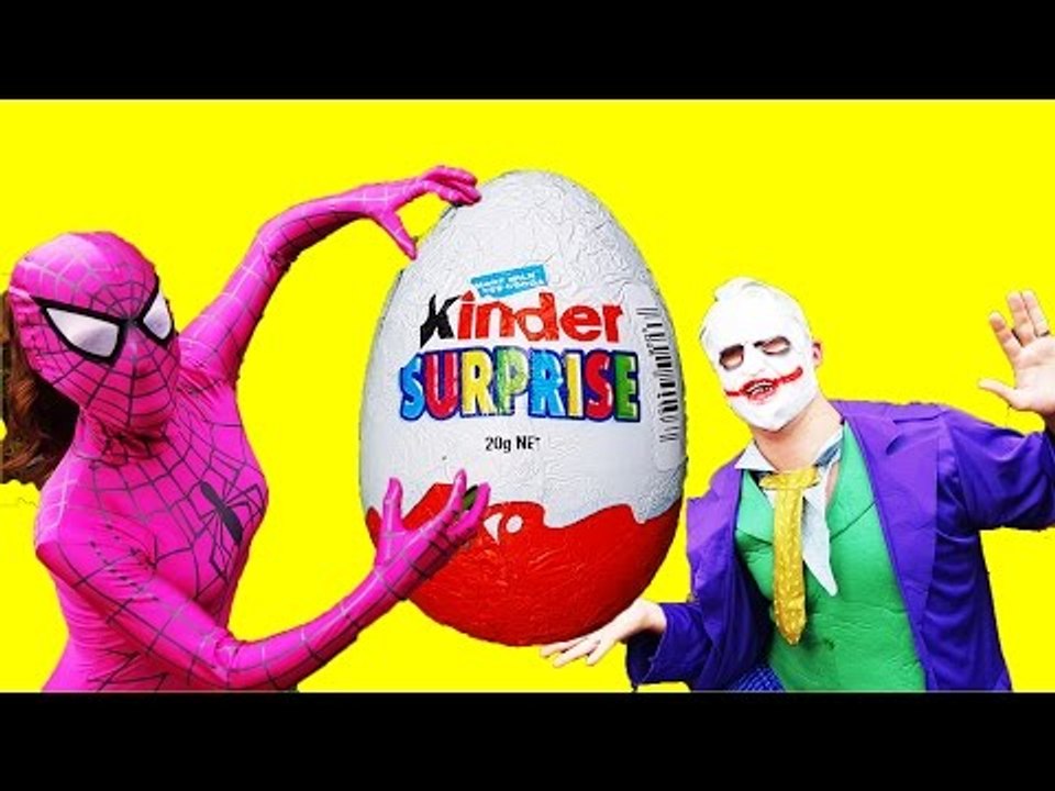 Spidergirl Vs Joker Kinder Surprise Treasure Hunt with Magic Frozen Ring!